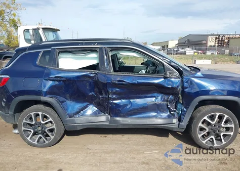 2018 Jeep Compass Limited 4X4 from USA, damaged, VIN 3C4NJDCB6JT238513